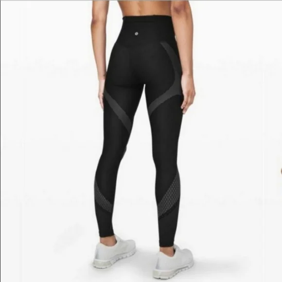 Lululemon Mapped Out High-Rise Tight 28" | Black / Glacier Grey | 8 - Picture 2 of 11
